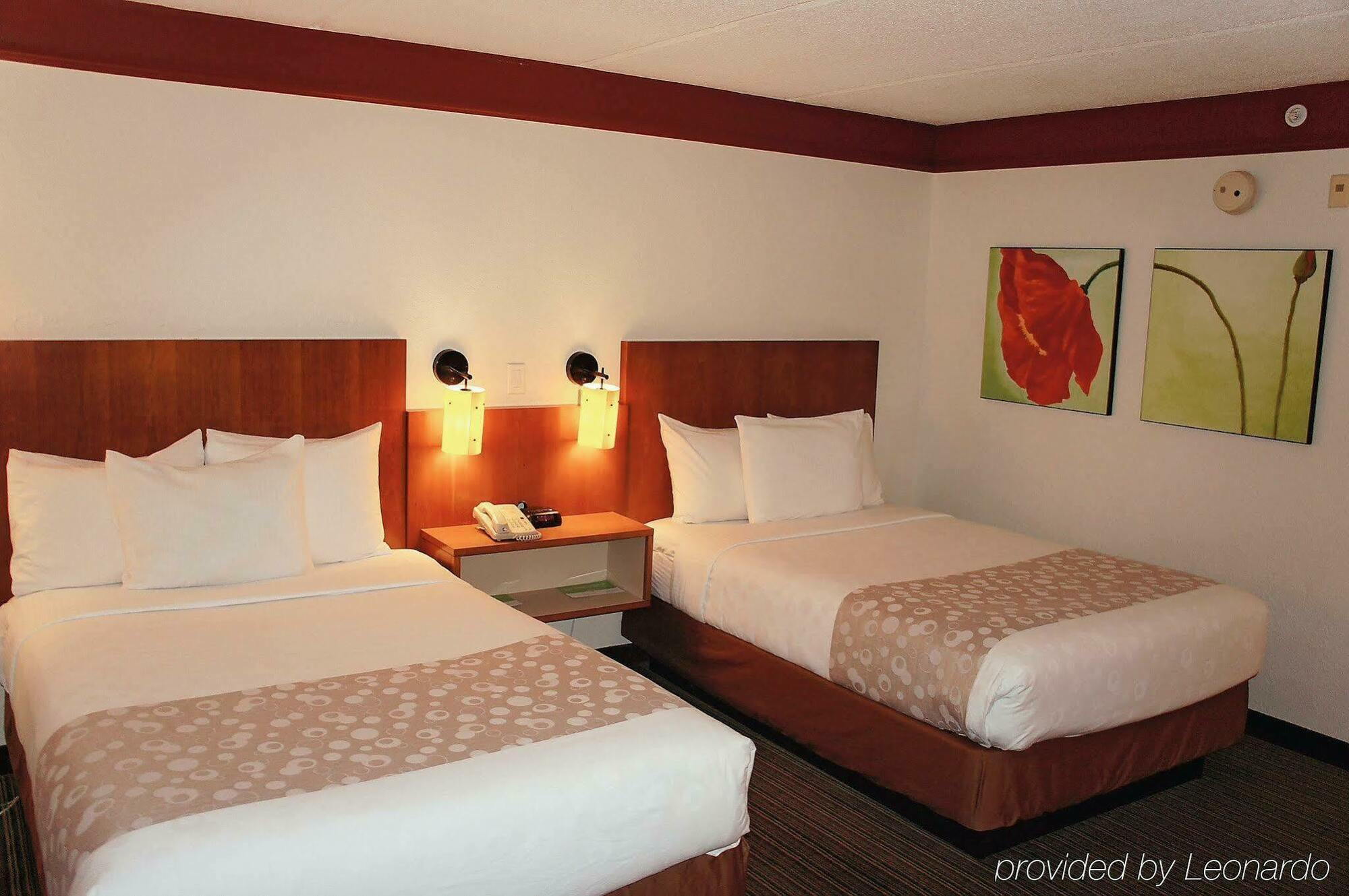 Hotel La Quinta By Wyndham Atlanta Perimeter Medical Sandy Springs Exterior foto